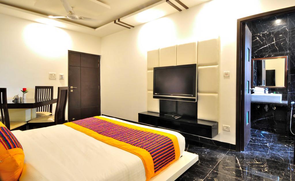 Arihant Inn-Near Blk Hospital Ню Делхи Екстериор снимка