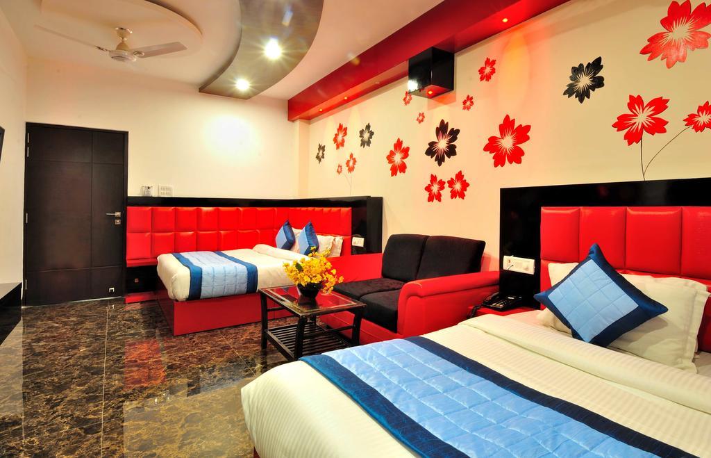 Arihant Inn-Near Blk Hospital Ню Делхи Екстериор снимка