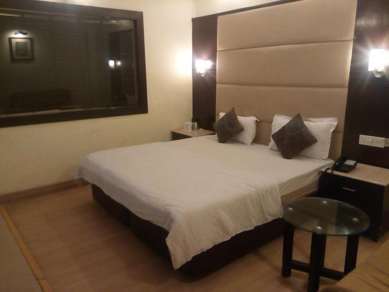 Arihant Inn-Near Blk Hospital Ню Делхи Екстериор снимка