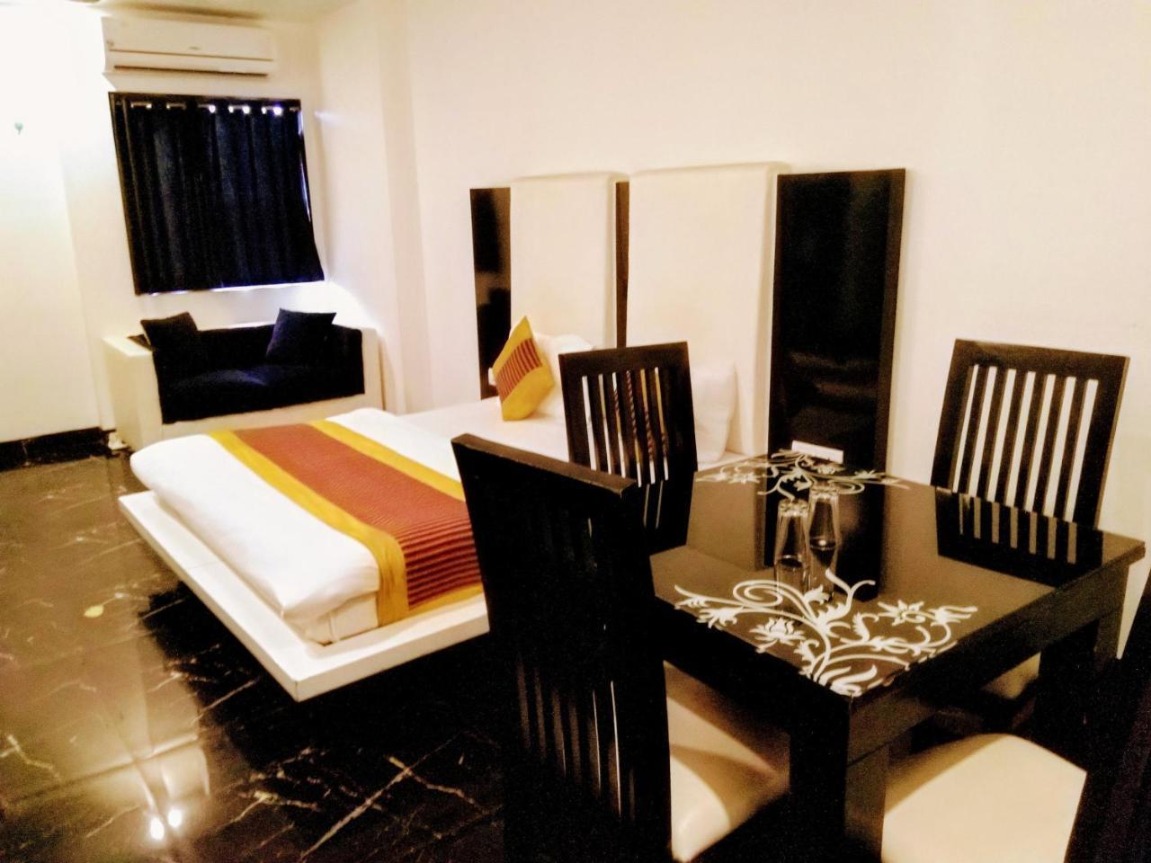 Arihant Inn-Near Blk Hospital Ню Делхи Екстериор снимка